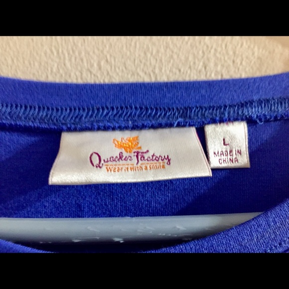 Quacker Factory Size Large Paw Prints Shirt🐾👕 - Picture 5 of 5